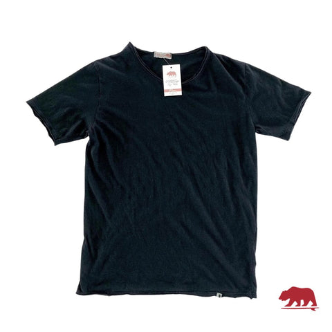 Black T-shirt
