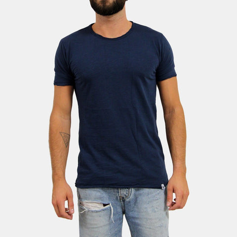 NAVY T-shirt
