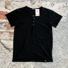 T-shirt serafino bottoni NERO